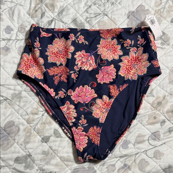 Old Navy Other - Floral High-Waisted Old Navy Bikini Bottom S